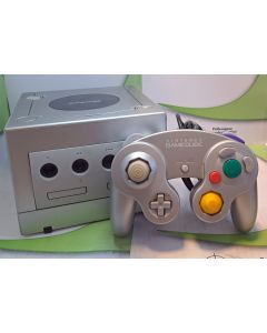 Gamecube Pelikonsoli Hopea (Käytetty)